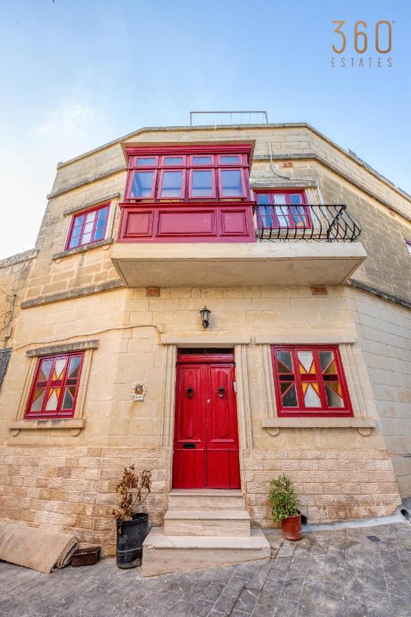 A 3br Characteristic In With Lovely Views By 360 Estates Vakantiehuis *