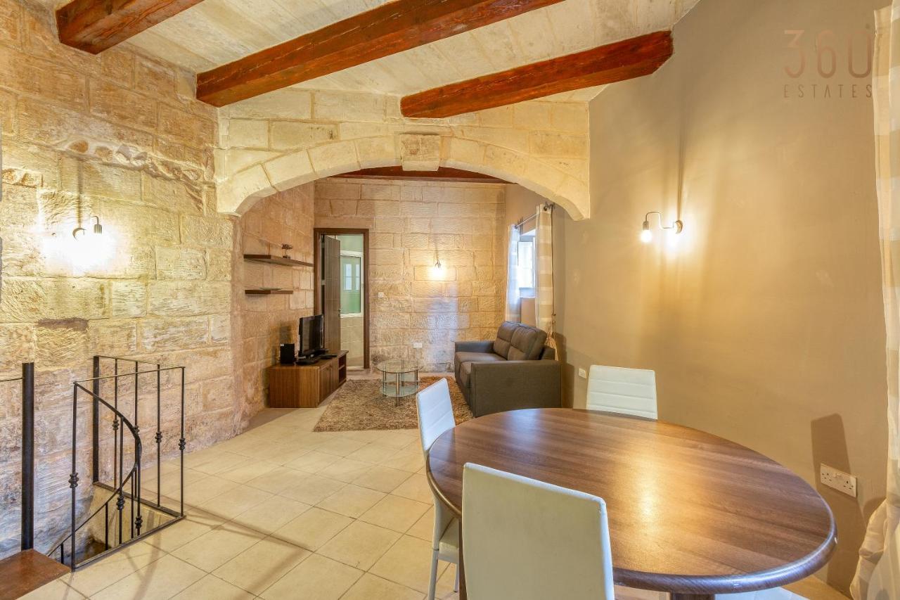 Vakantiehuis A 3br Characteristic In With Lovely Views By 360 Estates Rabat