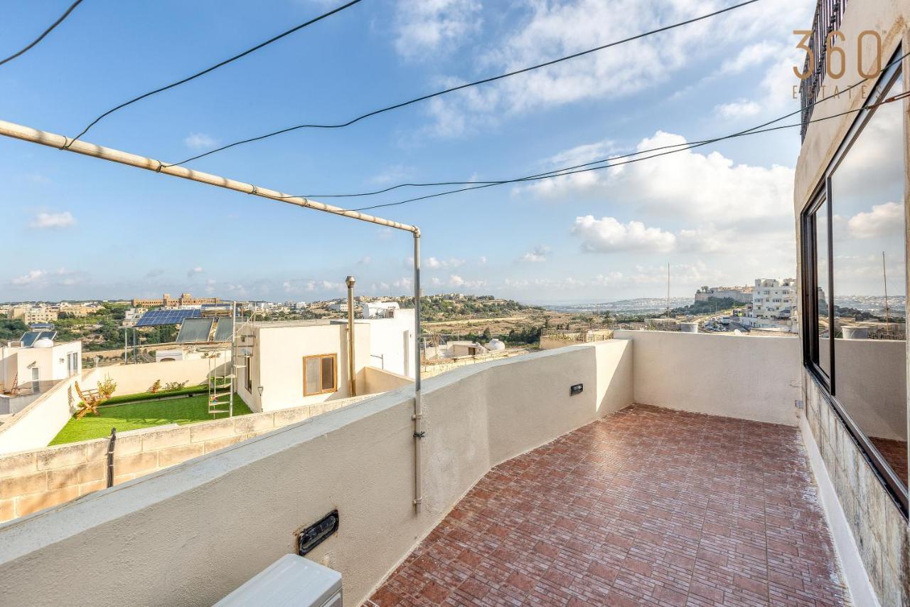 A 3br Characteristic In With Lovely Views By 360 Estates Vakantiehuis *